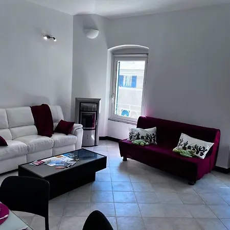 Carugio Flexyrent A.c. Wifi * ראפאלו